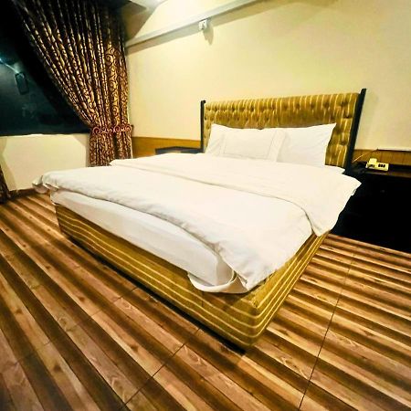 New Islamabad Hotel Luaran gambar