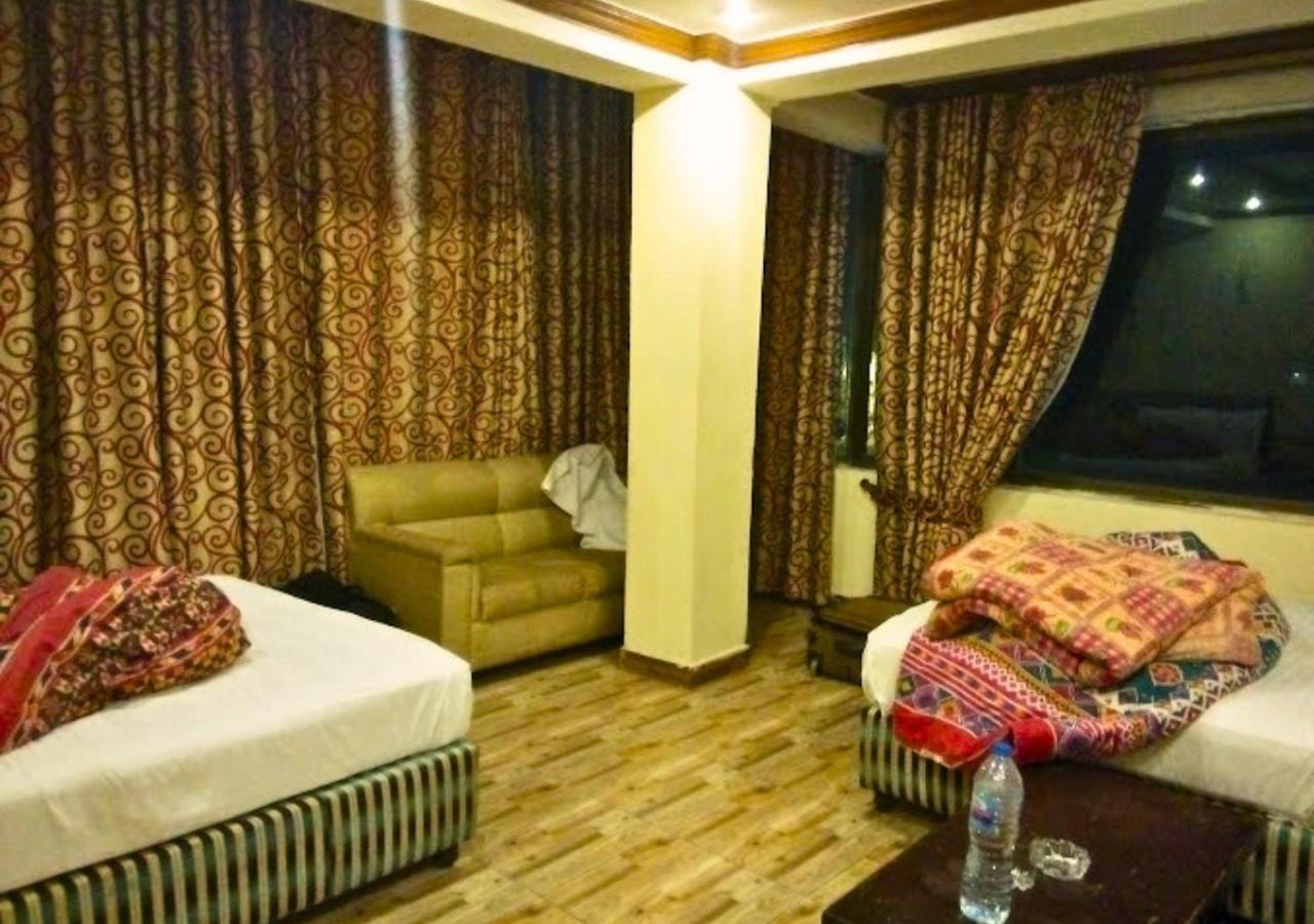 New Islamabad Hotel Luaran gambar