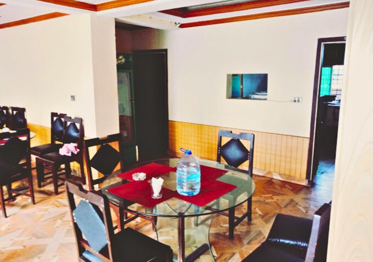 New Islamabad Hotel Luaran gambar