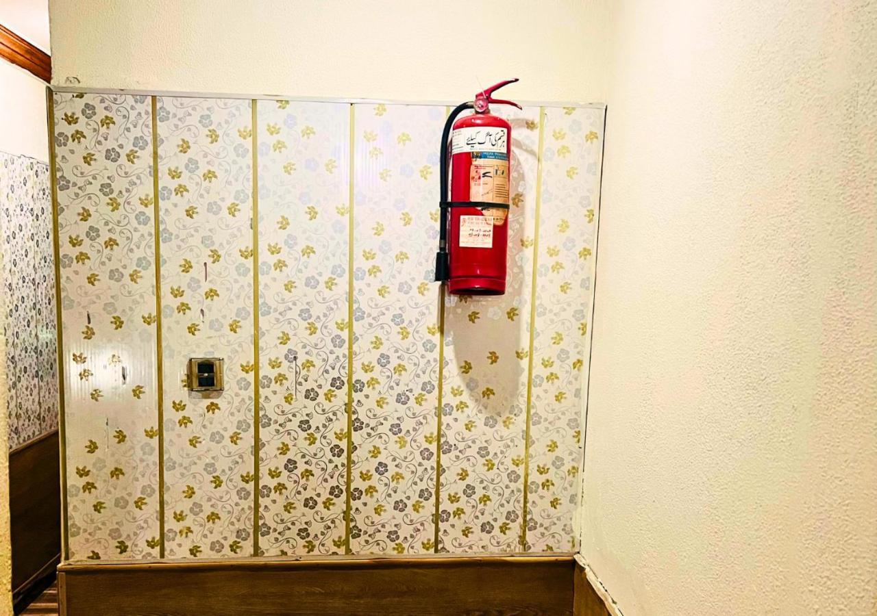 New Islamabad Hotel Luaran gambar